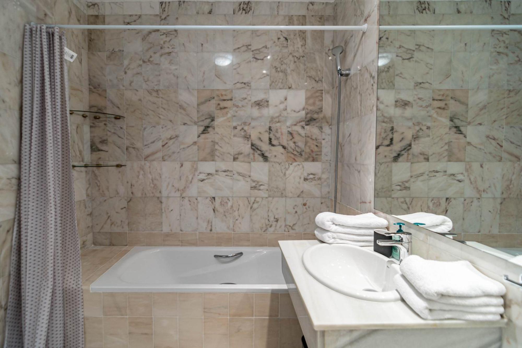 Rg312 - Royal Garden By Roomservices Apartamento