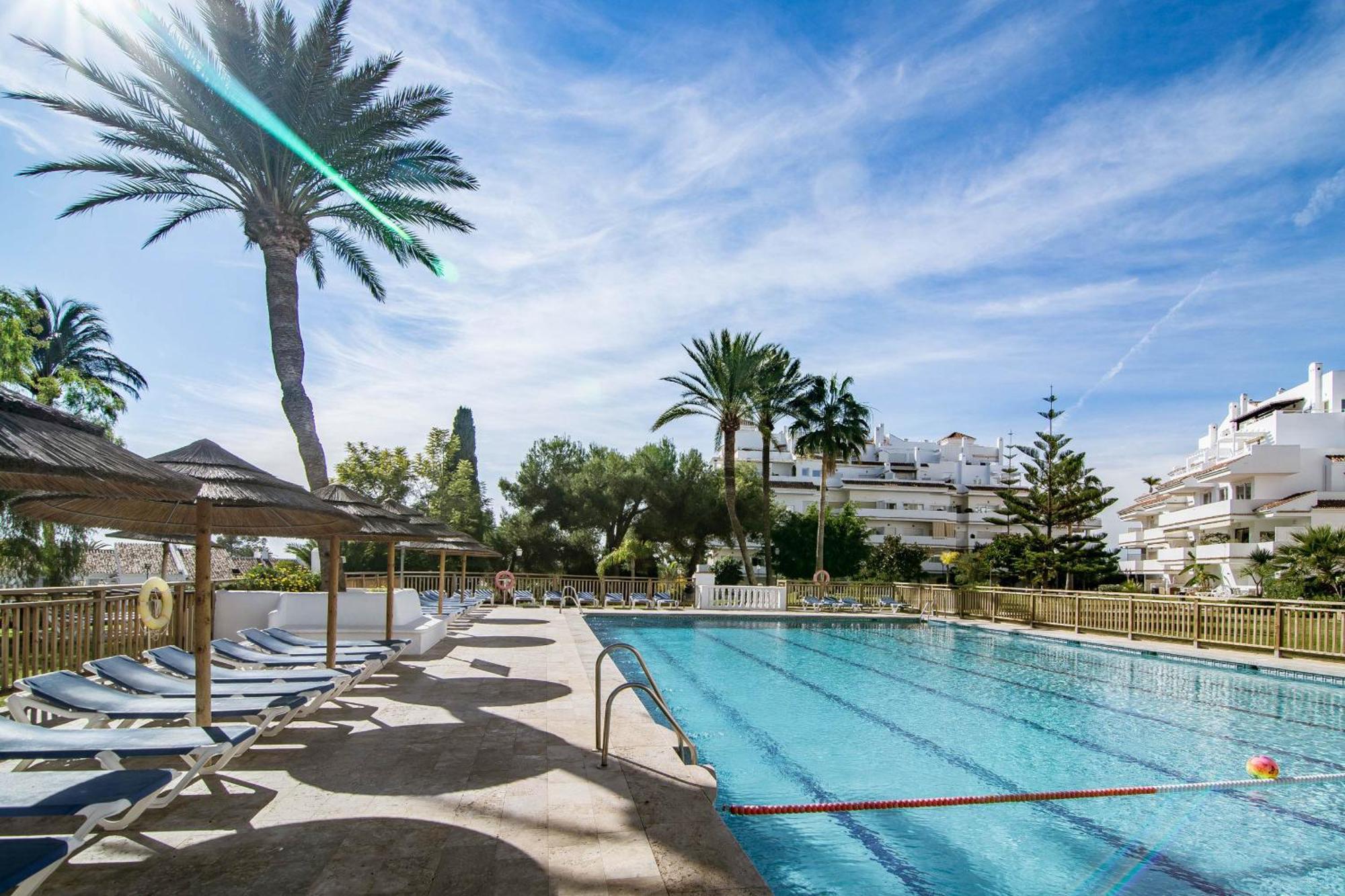Rg312 - Royal Garden By Roomservices Marbella